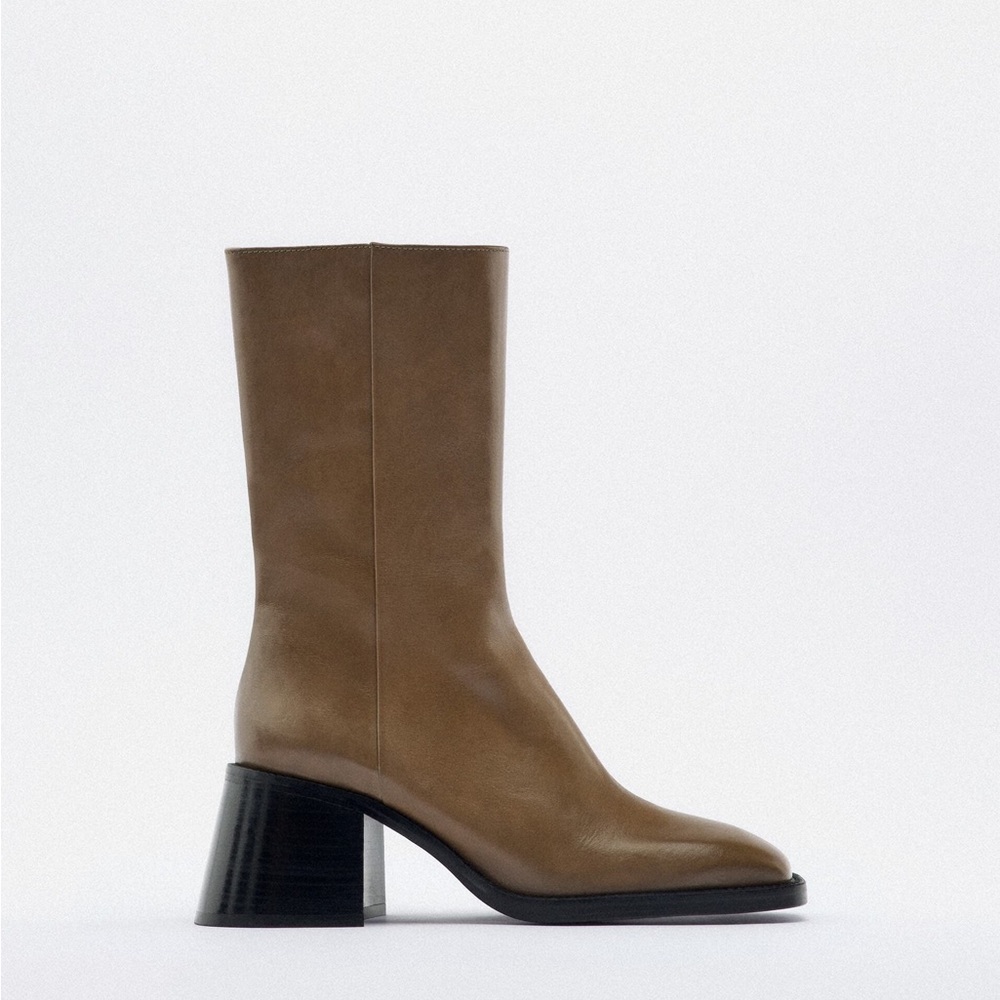 NEW (NWT) LEATHER Zara squared heel leather ankle boots